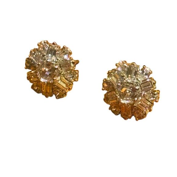 Swarovski Elegant Rhodium plated Silver Stud Earrings - Picture 4 of 6